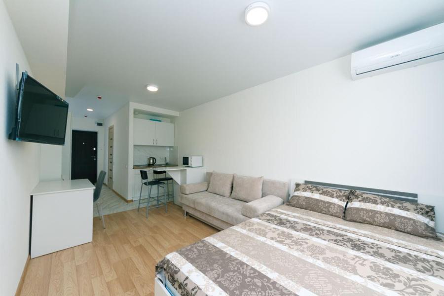 Апартаменты Cozy Smarthouse Киев Экстерьер фото